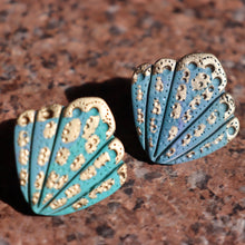 Load image into Gallery viewer, Mermaid&#39;s Keep