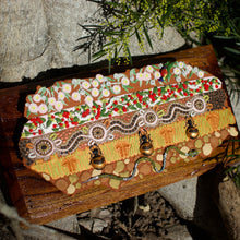 Load image into Gallery viewer, Four Cousins is a one-of-a-kind hand-sculpted artwork by Wattle Woman, created in 2023 and inspired by Country, family, connection and growth.