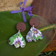 Load image into Gallery viewer, Passionflower