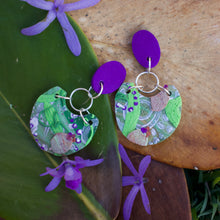 Load image into Gallery viewer, Passionflower