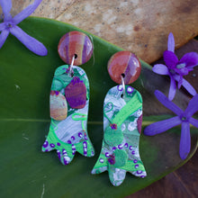 Load image into Gallery viewer, Passionflower