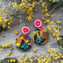 Load image into Gallery viewer, Little Eyes, Big Country