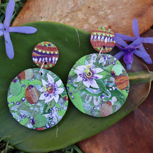 Load image into Gallery viewer, Passionflower