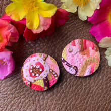 Load image into Gallery viewer, Apples the Possum