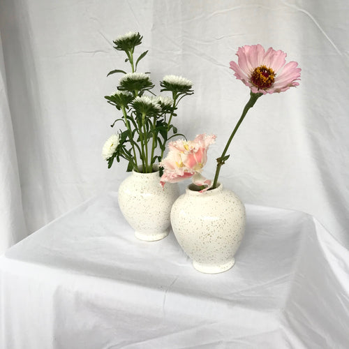 Wunya Vase • 3 & 4 of 14